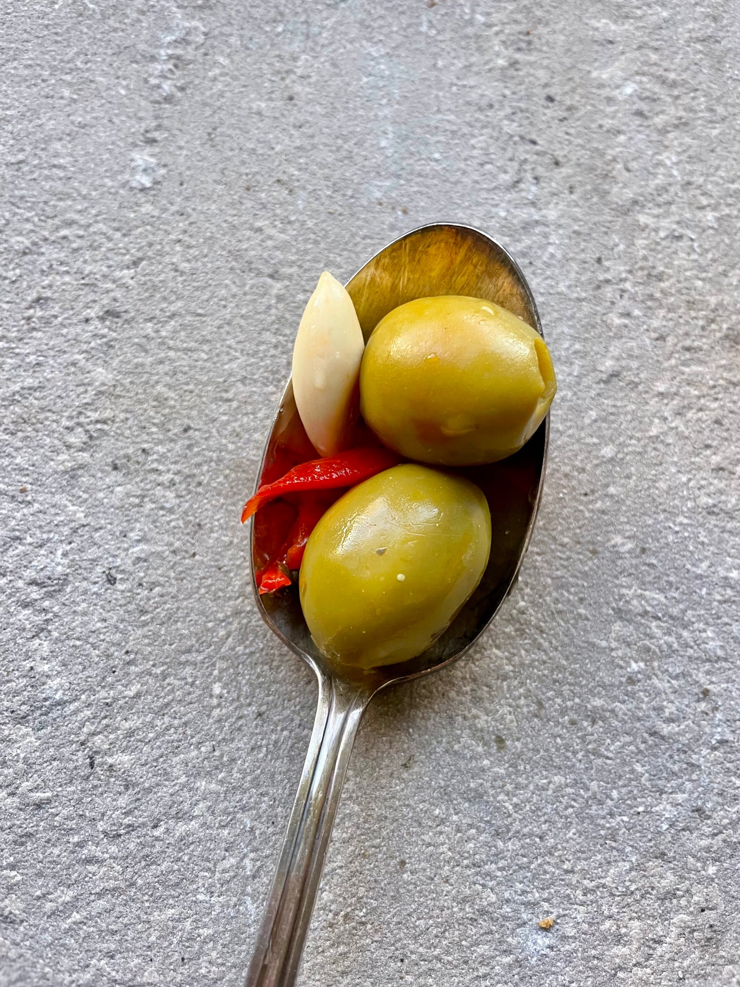 Krydrede Gordal oliven uden sten
