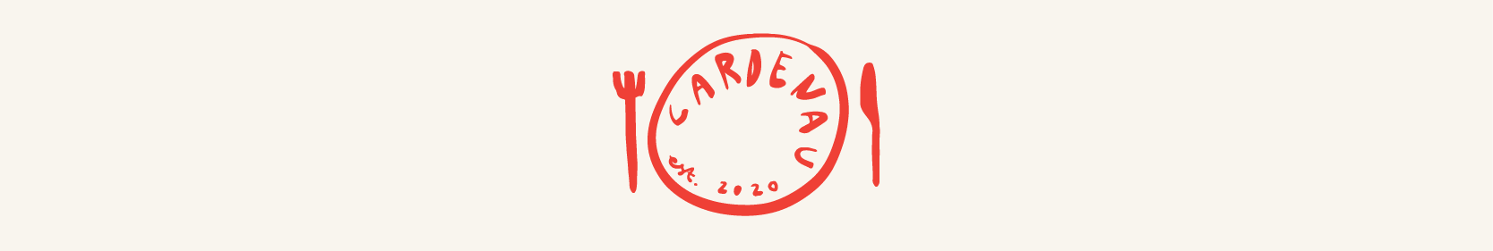CARDENAU sublogo i rød, ligner en tallerken med kniv og gaffel.