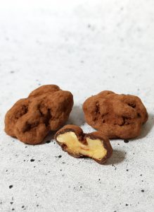 Ristede valnødder overtrukket med chokolade - CARDENAU
